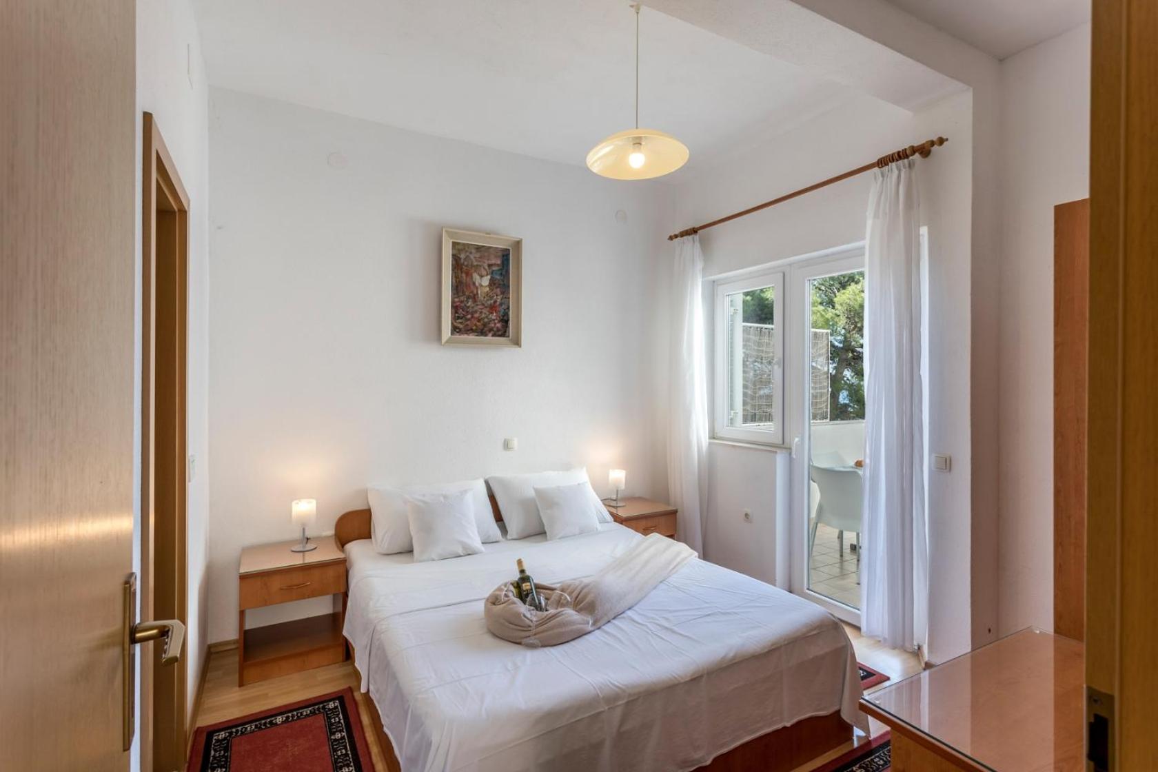 Apartments&rooms with parking space Baska Voda, Makarska - 301 Exteriör bild