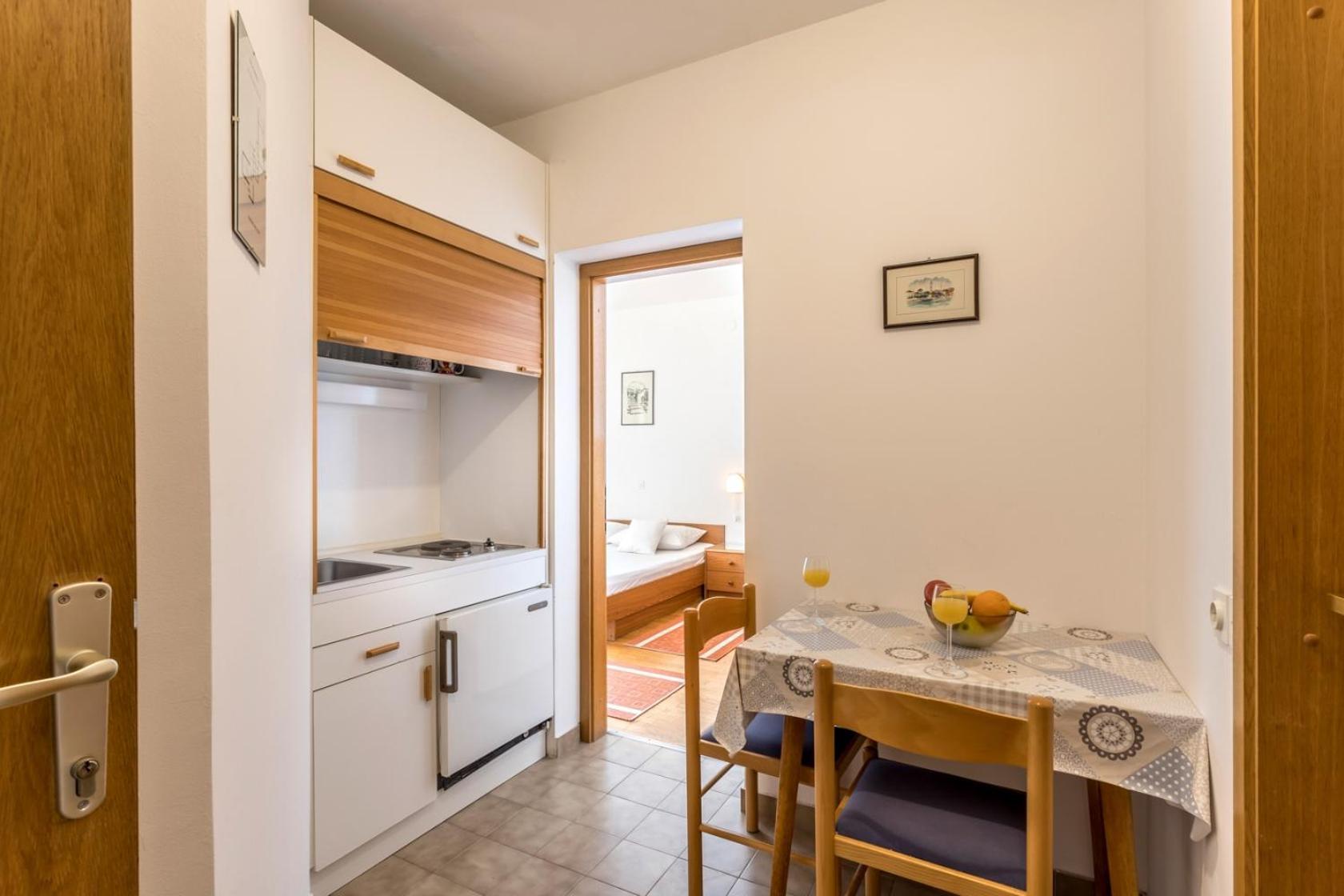 Apartments&rooms with parking space Baska Voda, Makarska - 301 Exteriör bild