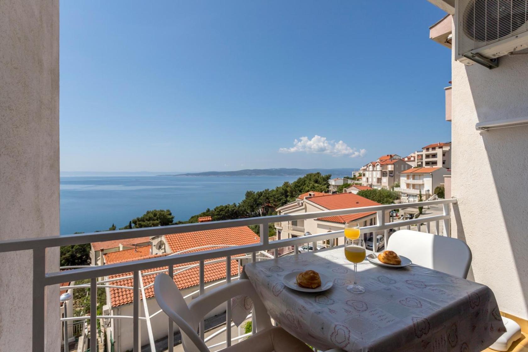 Apartments&rooms with parking space Baska Voda, Makarska - 301 Exteriör bild