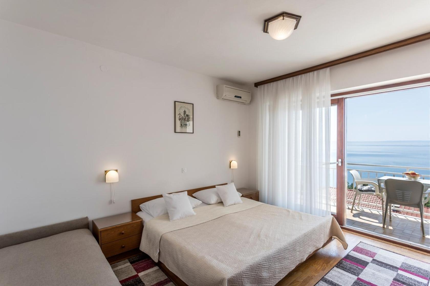 Apartments&rooms with parking space Baska Voda, Makarska - 301 Rum bild